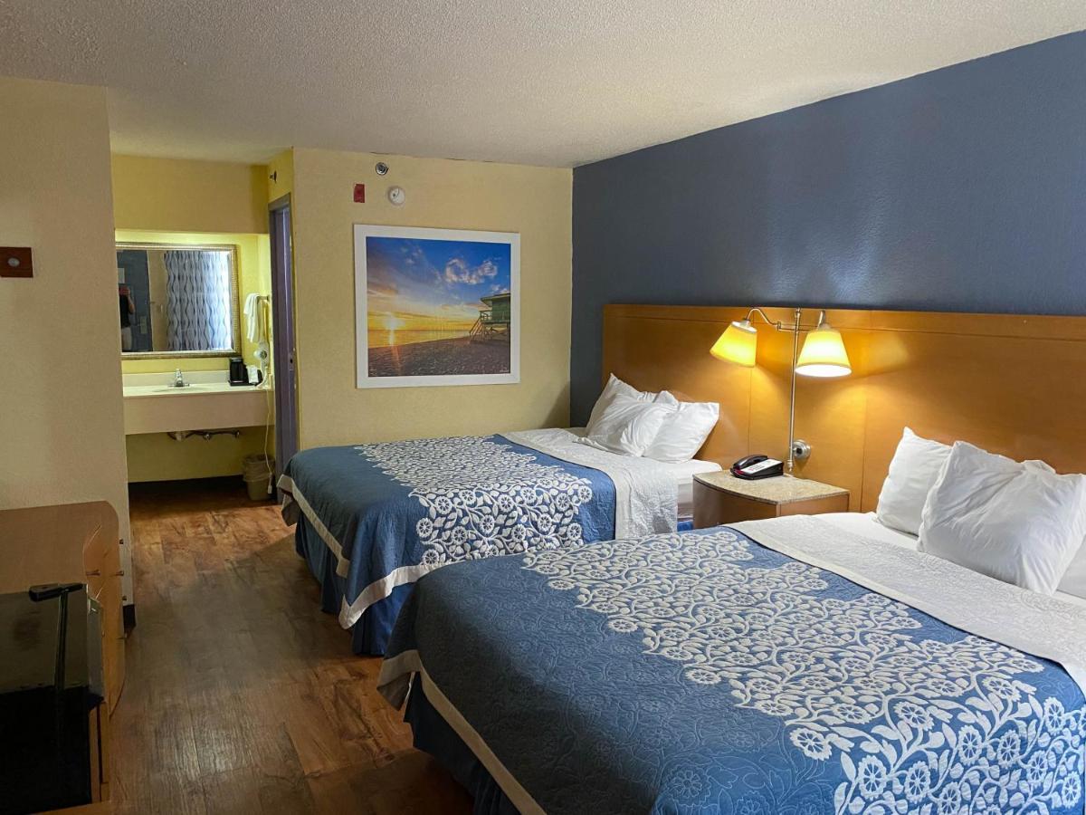 Motel 6 Savannah Ga Gateway & I95 Buitenkant foto