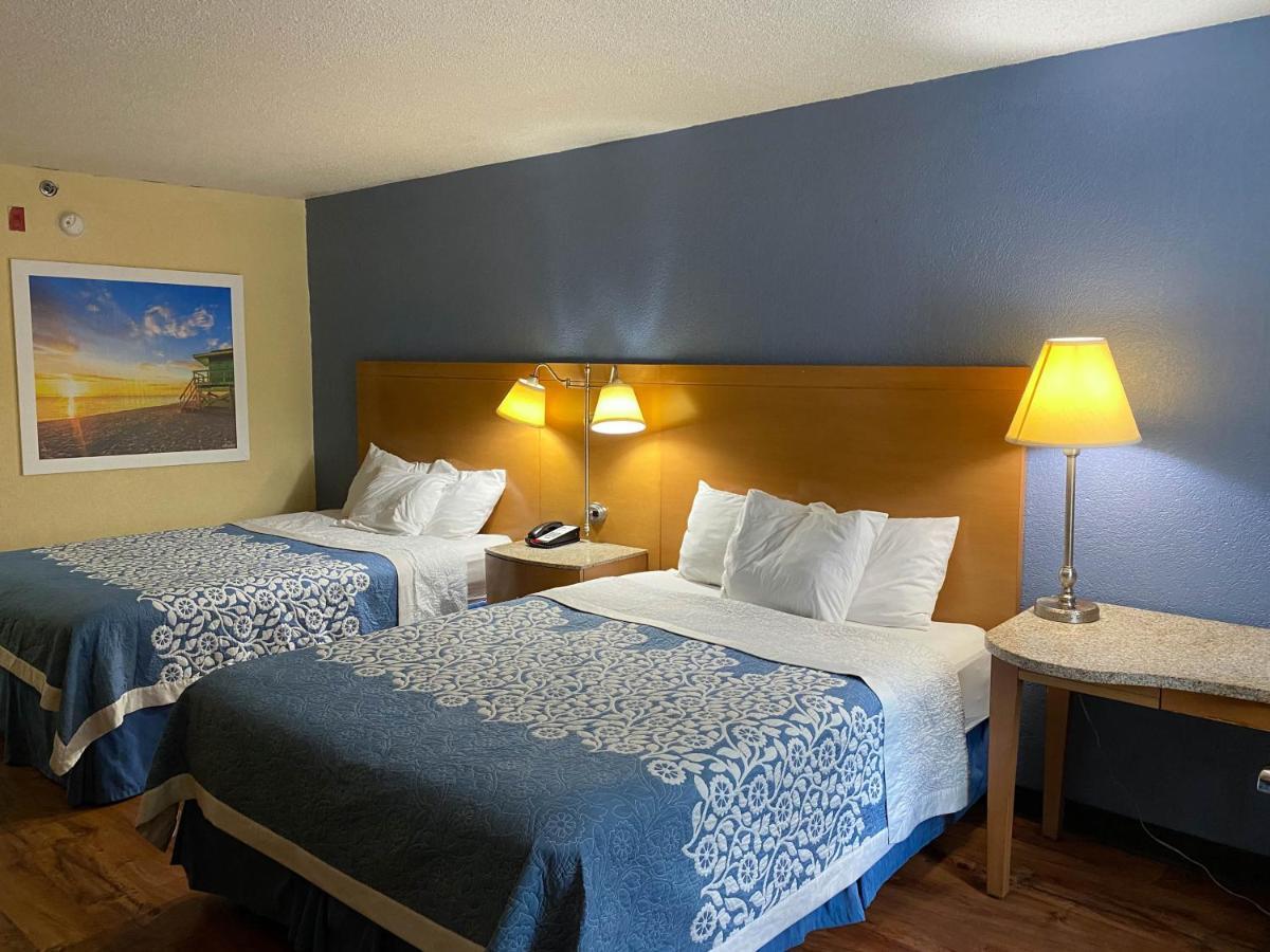 Motel 6 Savannah Ga Gateway & I95 Buitenkant foto