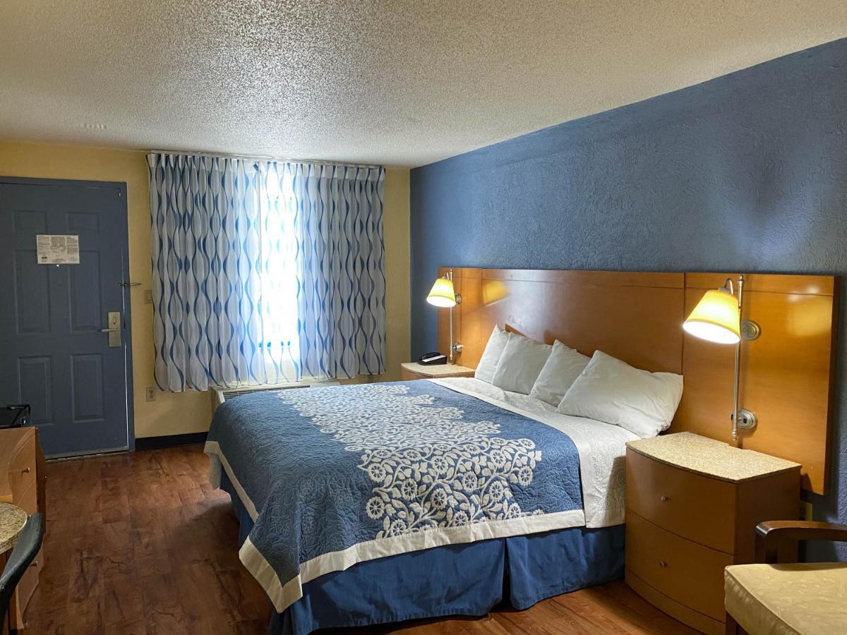 Motel 6 Savannah Ga Gateway & I95 Buitenkant foto