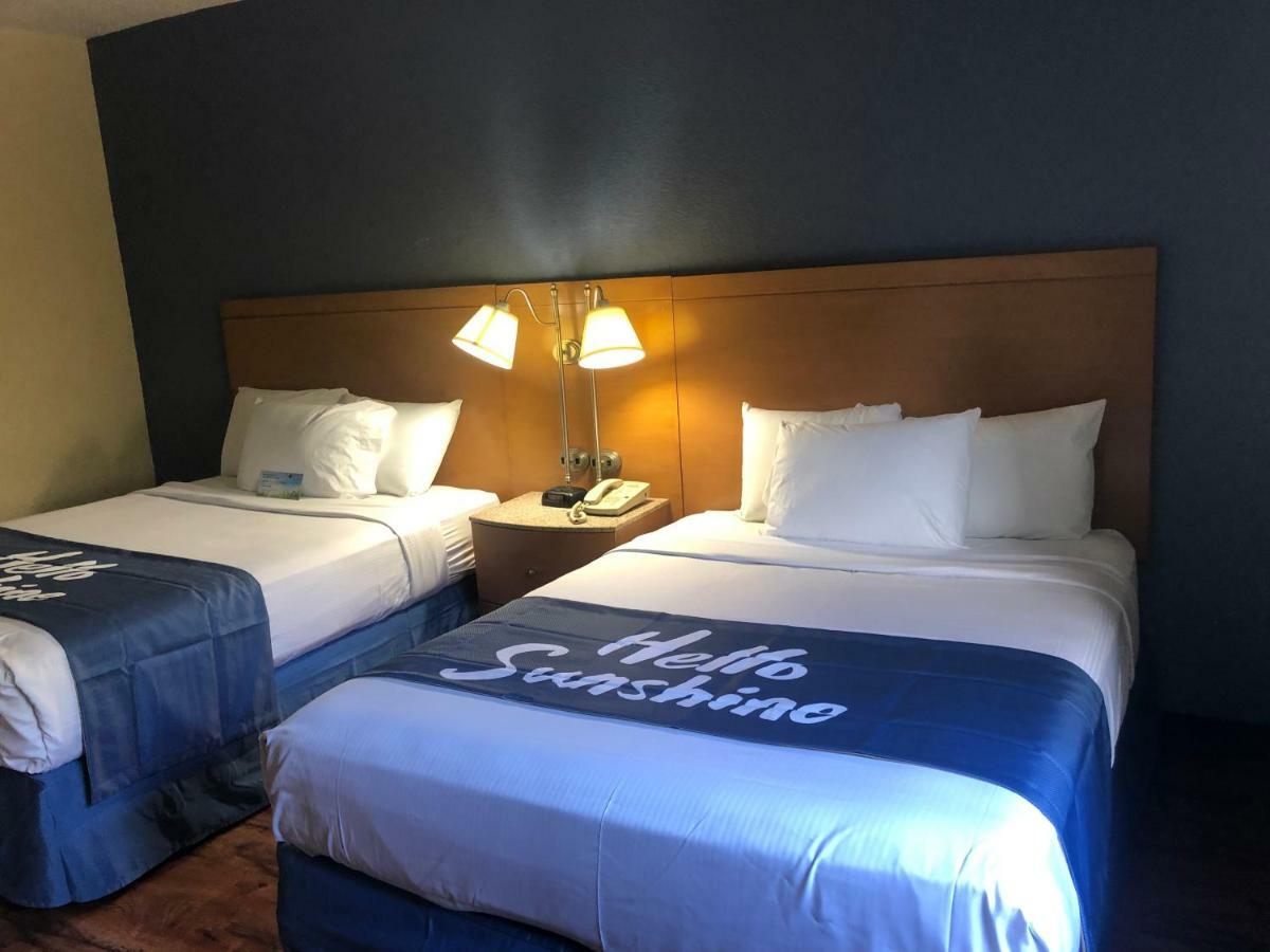 Motel 6 Savannah Ga Gateway & I95 Buitenkant foto