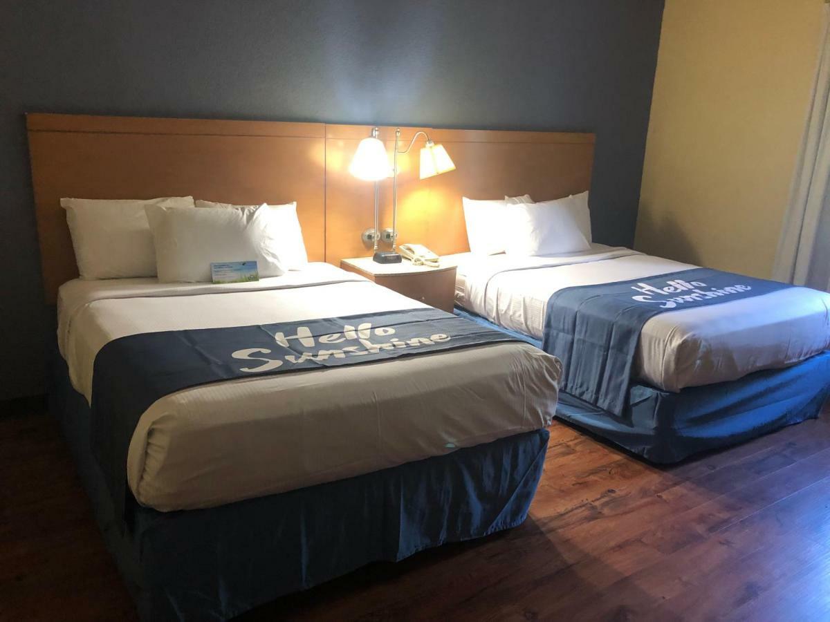 Motel 6 Savannah Ga Gateway & I95 Buitenkant foto